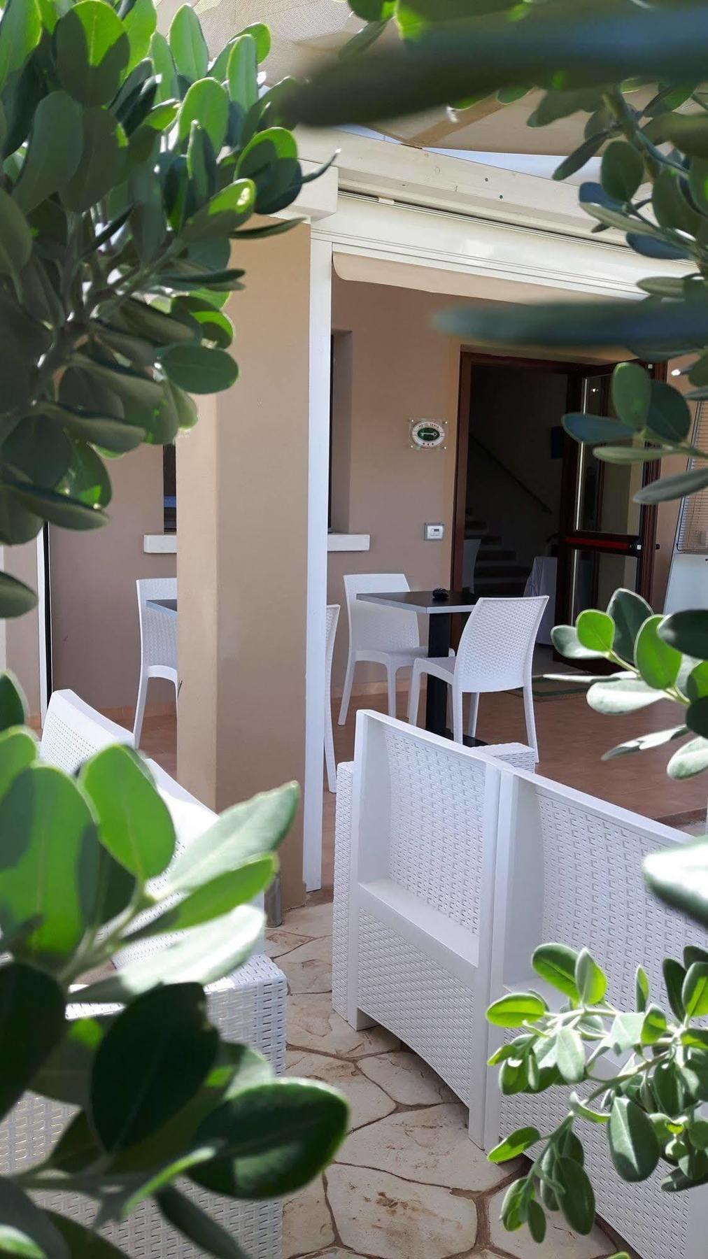 Xenia Hotel Villasimius Dış mekan fotoğraf